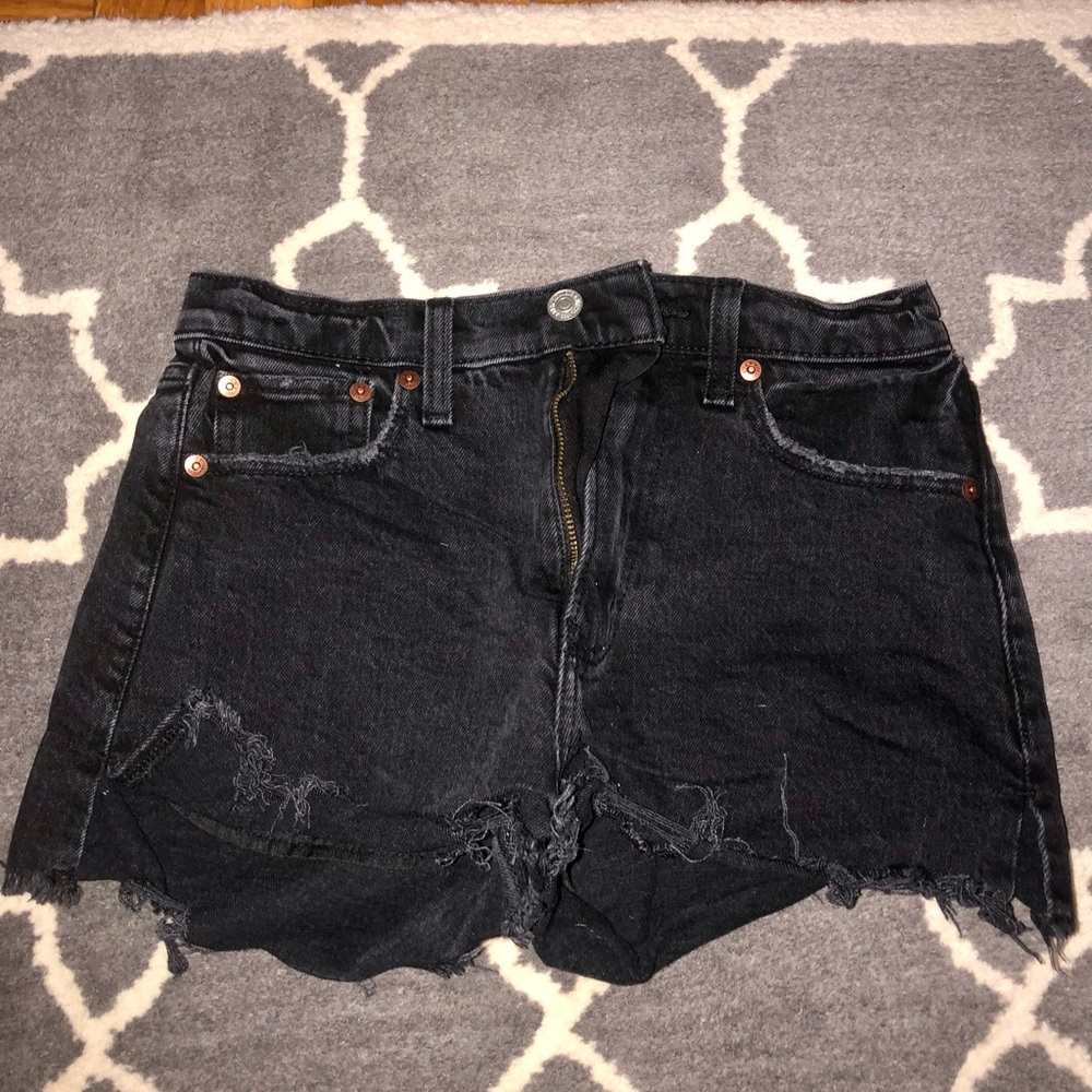 Abercrombie Mom Short High Rise